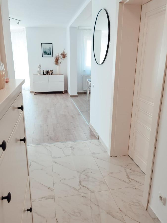 Silver Eden Apartments Cluj Napoca Bagian luar foto