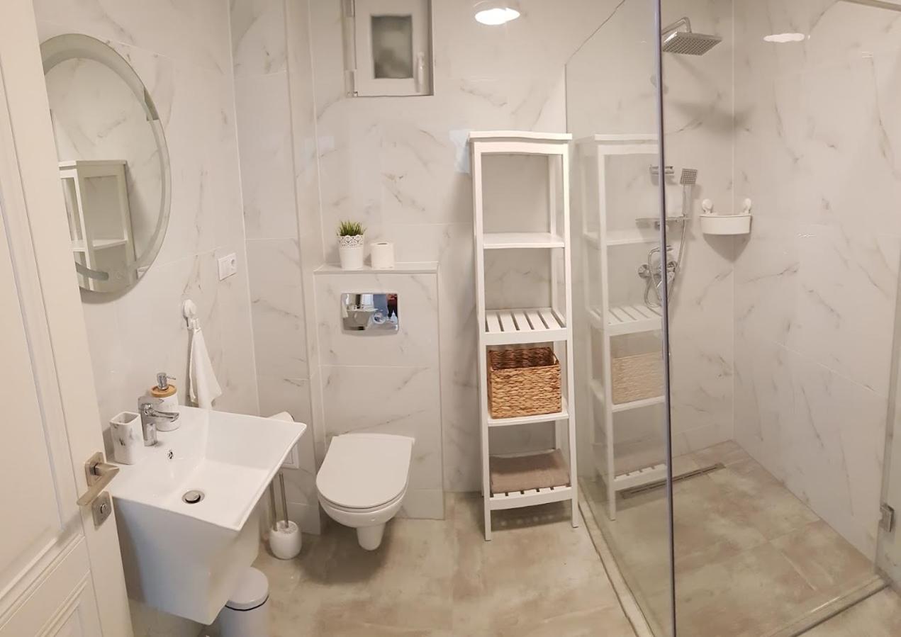 Silver Eden Apartments Cluj Napoca Bagian luar foto