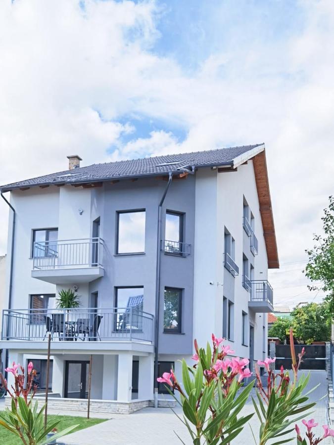 Silver Eden Apartments Cluj Napoca Bagian luar foto