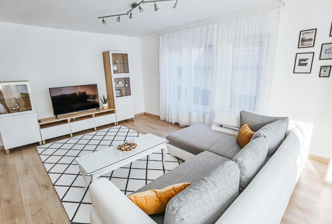Silver Eden Apartments Cluj Napoca Bagian luar foto