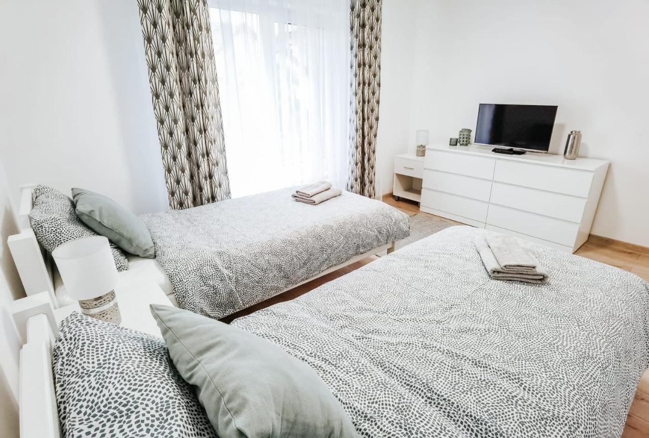 Silver Eden Apartments Cluj Napoca Bagian luar foto