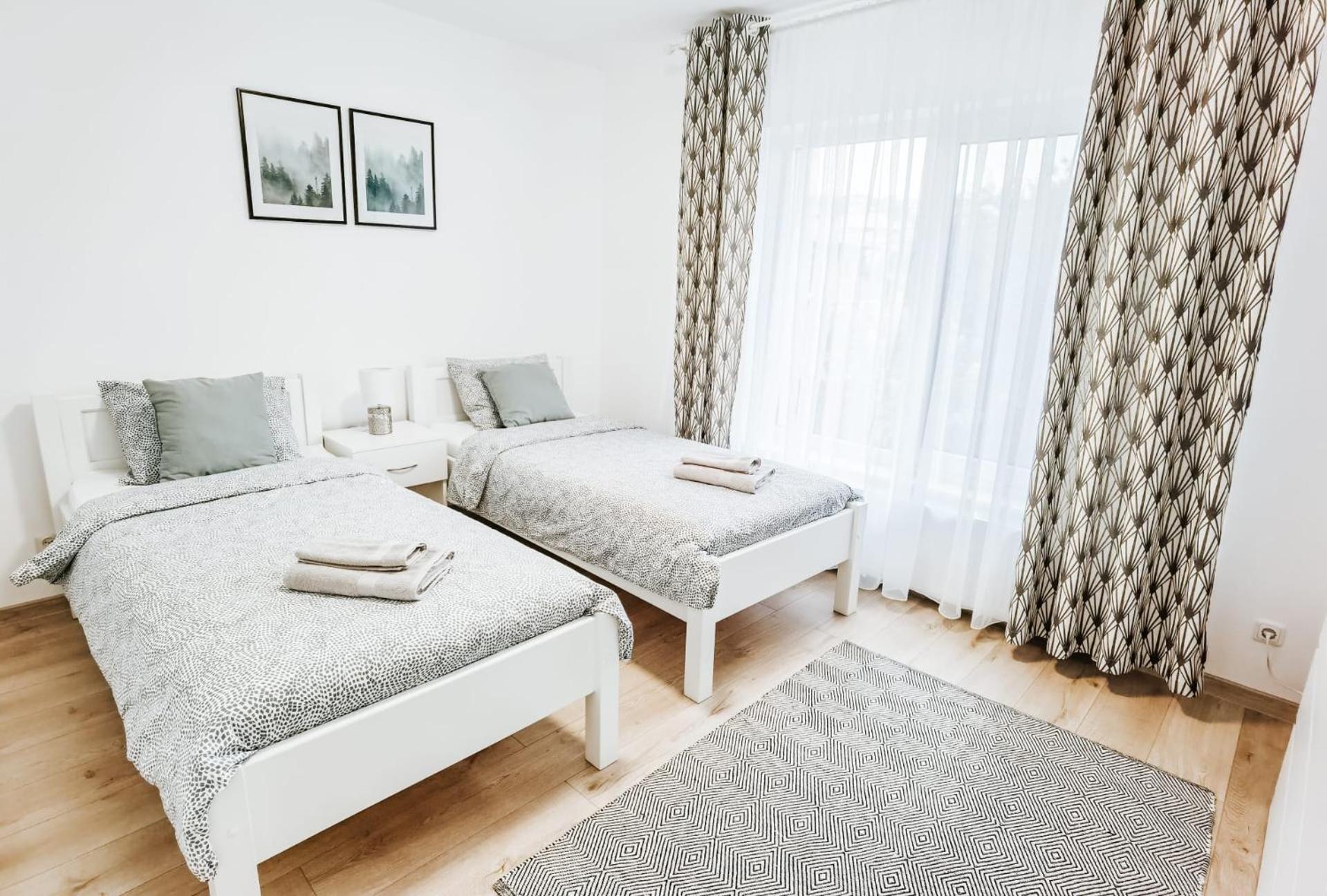Silver Eden Apartments Cluj Napoca Bagian luar foto